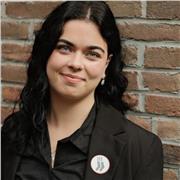 Psychology tutor providing lessons for university and secondary school students